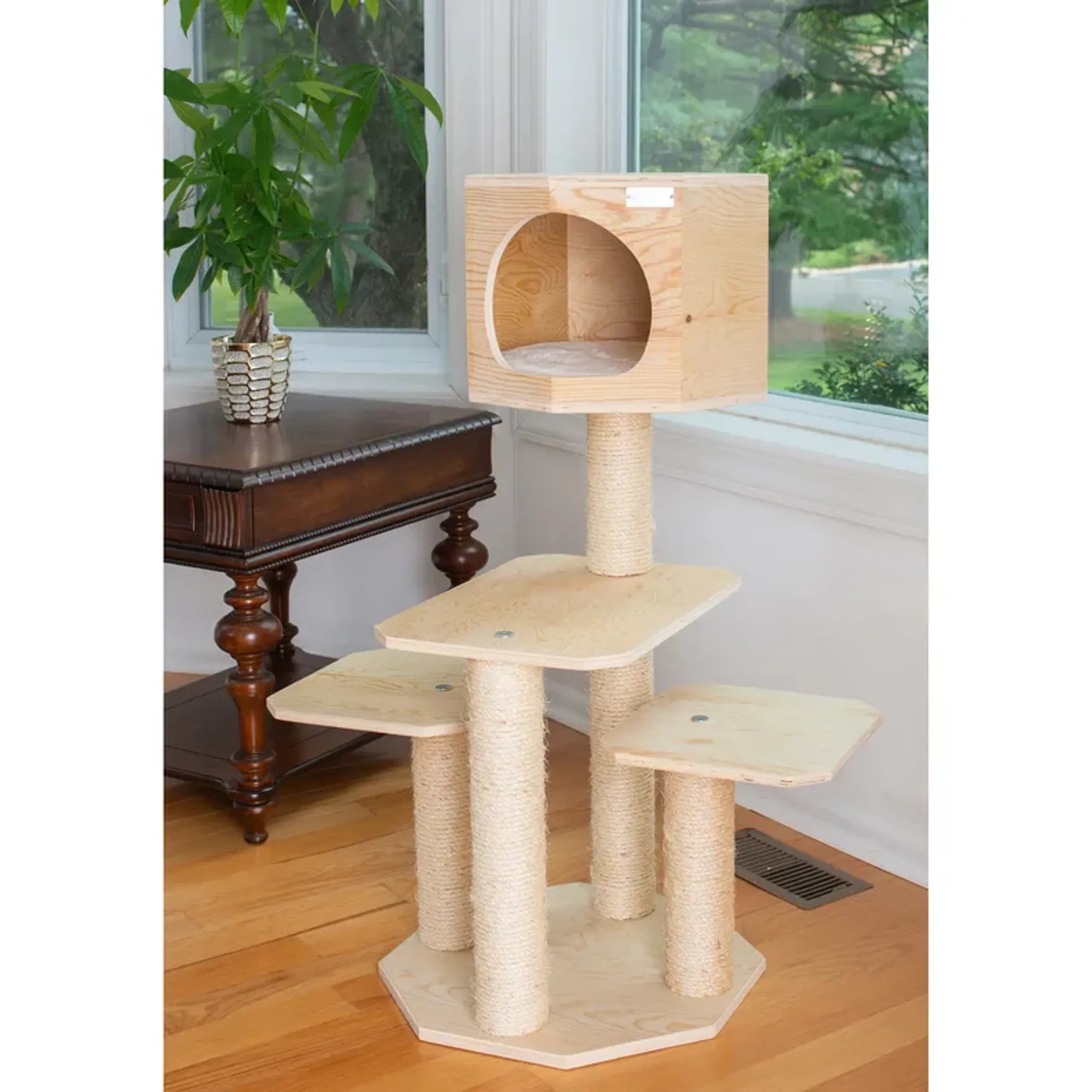 Armarkat Premium Scots Pine Solid Wood Cat Tree