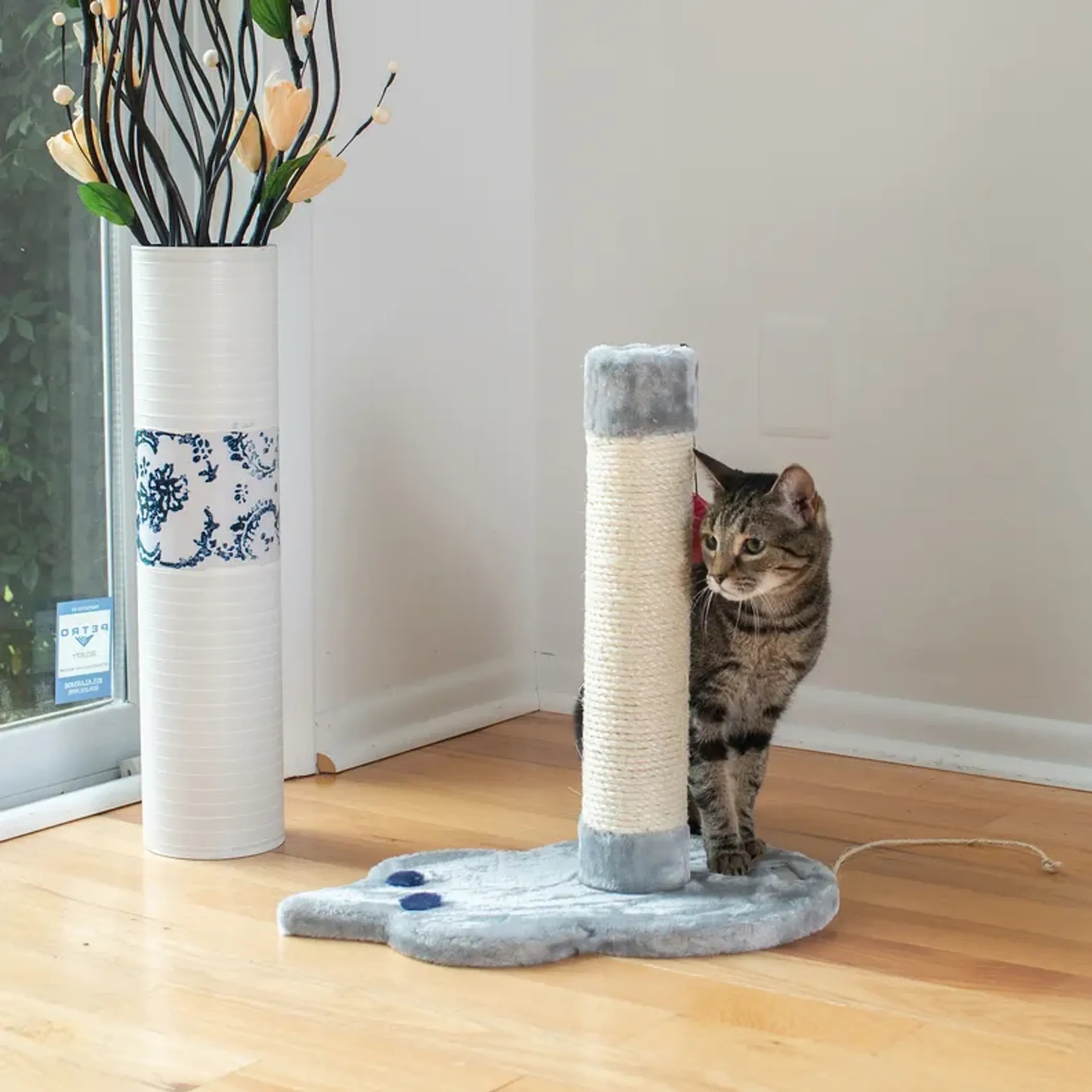 Armarkat® Real Wood Mouse Shape Cat Scratcher Toy