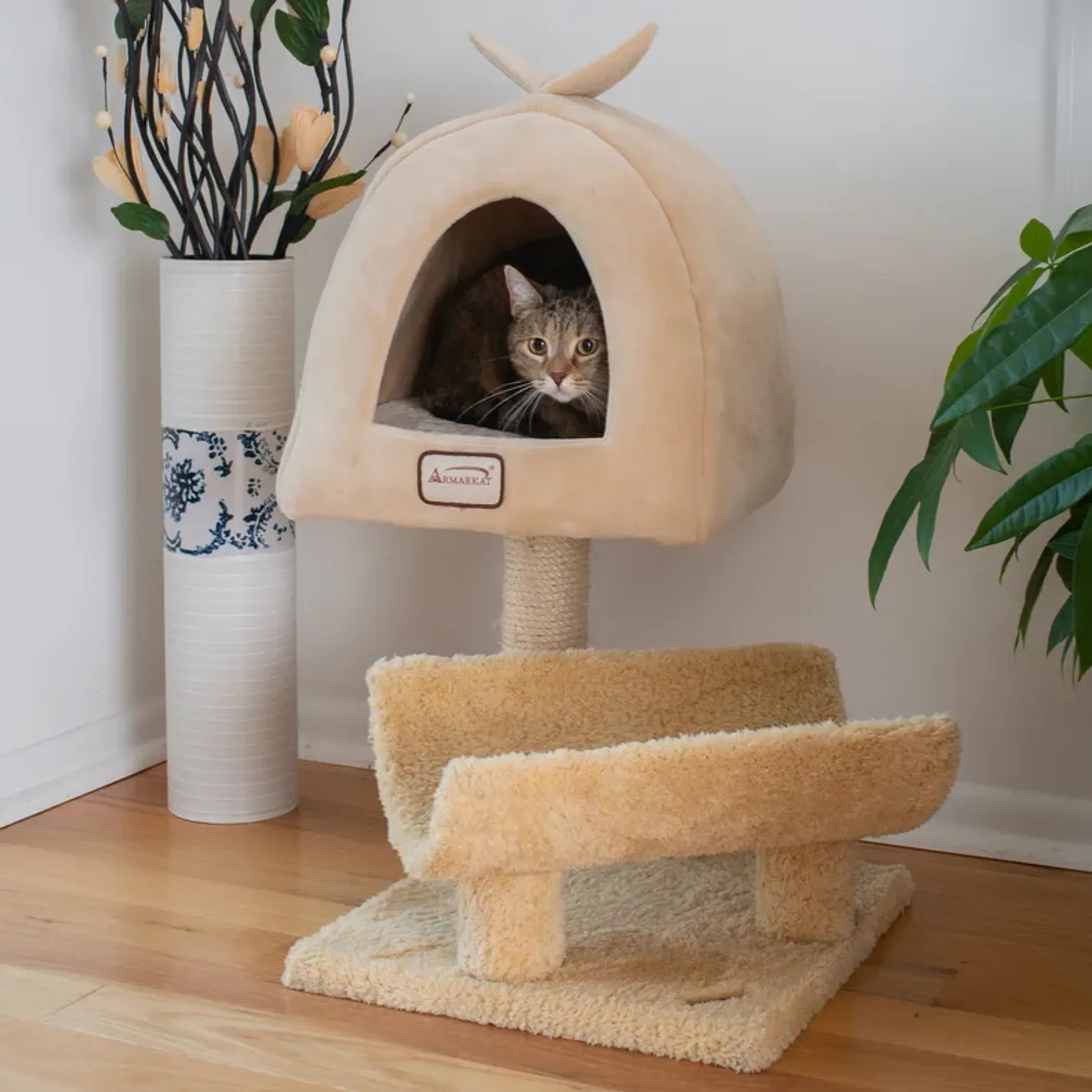Armarkat X3007 Cat Condo Real Wood Cat Scratching Post